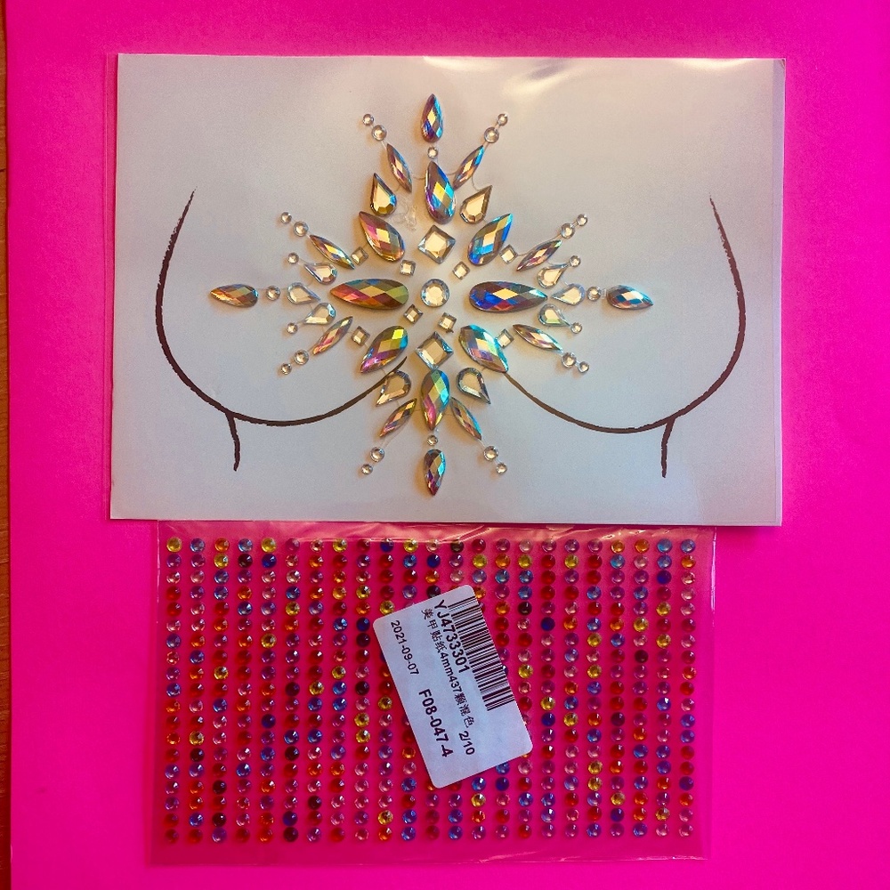 (1) BODY JEWELRY WITH BONUS (1) jewels
